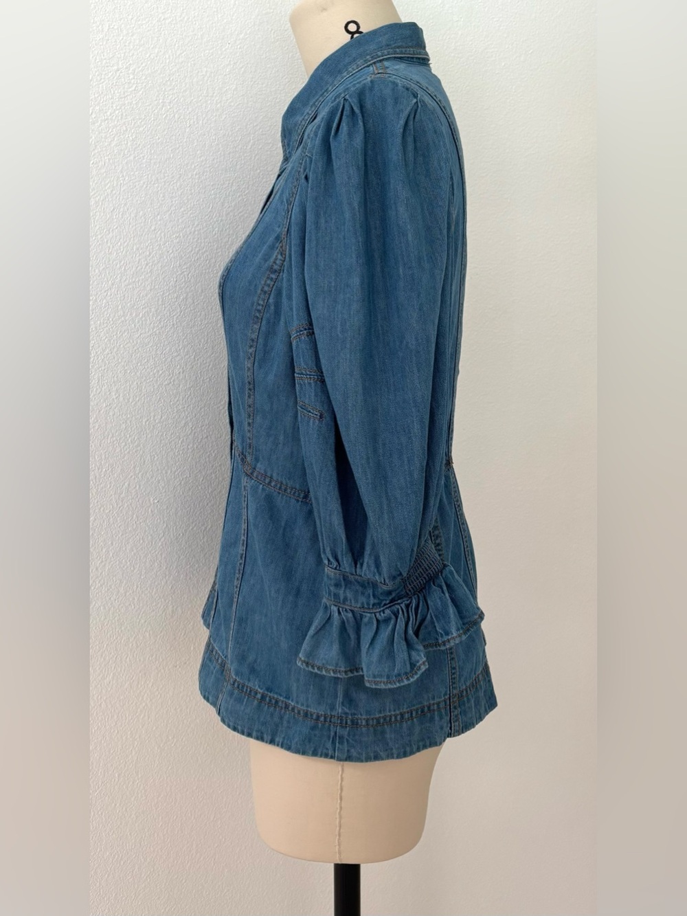 Anthropologie Puff-Sleeve Denim Buttondown Shirt NWT Cotton Indigo Wash Fitted M - Picture 5 of 10